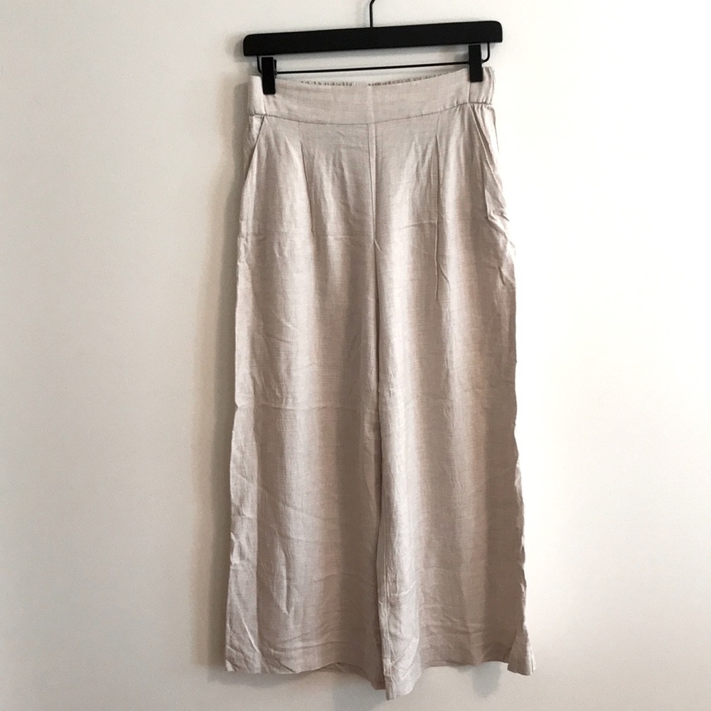 NWOT H&M Linen High-Waisted Paints